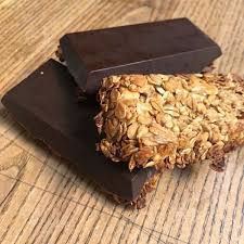 Preparer Des Barres De Cereales Maison Est Facile Rapide Et Simple A Realiser En Voici La Barre De Cereales Recette Chocolat Maison Recette Barre De Cereales
