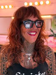 This is Gina. Gina is a badass and she gets really badass haircuts. You  should be like Gina. Click the link in my bio to schedule your own badass  haircut🖤 #shag #shaghaircut #