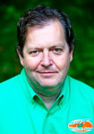 Meet the Lansing College HUNKS Team