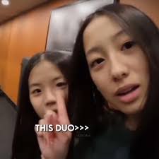 Kaylee Lee's Instagram, Twitter & Facebook