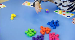 Los juegos de mesa son una opción perfecta para pasar el tiempo en familia ya que la mayoría requieren la participación de varios jugadores. Top 5 Juegos De Mesa Para Ninos De 3 A 5 Anos Olimpo Juegos