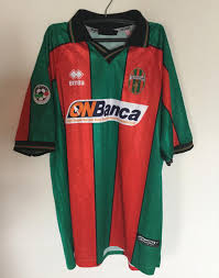 Emozioni uniche che si possono provare soltanto seguendo le fere. Ternana Calcio Home Fussball Trikots 2000 2001