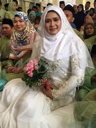 Sertai sakeena tv di medsos: Kerusi Urut Hantaran Nikah Jalaluddin Hassan Kaki Kecoh