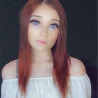 Amber Graybeal's Instagram, Twitter & Facebook