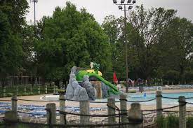 Pekin, il homes for sale & real estate. Dragonland Closes Slides Lowers Cost For Summer News Pekin Daily Times Pekin Il