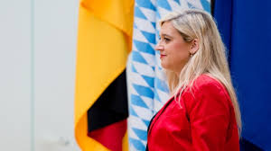 Informationsplattform des bundesministeriums für gesundheit. Neue Bayerische Landesregierung Csu Behalt Das Gesundheitsministerium