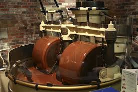 File Chocolate Melanger Jpg Wikimedia Commons Chocolate Liquor Fudge Sauce History Of Chocolate