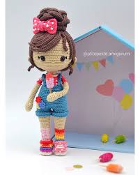 C'est le grand jour vous aide dans l'organisation de vos événements privés ou professionnels dans la région de montpellier, quels qu'ils soient et quelles que soient vos envies ! Elise On Instagram Bonjour C Est Le Grand Jour Melodie Fait Enfin Son Entree Je Sui Amigurumi Doll Crochet Patterns Crochet Doll Pattern