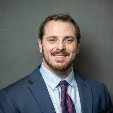 Sean Hashem's Instagram, Twitter & Facebook