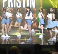 A Nb A Netizens Argue Over Pristin Kyla S Body Type As An Idol Netizen Nation Onehallyu