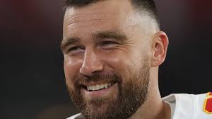 Taylor Swift schwärmt in neuem Liebeslied von ihrem Travis