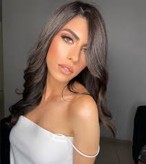 הכי יפה שלי בעולם!! @yearit_elfassi איפור שלי שיער : @eva_tsorfi