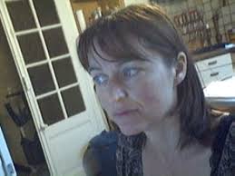 Melynda LEBRE, 54 ans (DRAVEIL, PARIS LA DEFENSE)