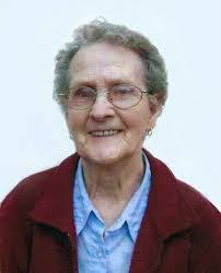 Renee Bilodeau's Instagram, Twitter & Facebook