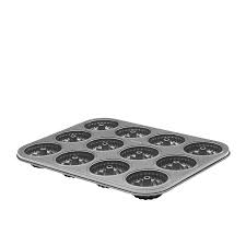 Check spelling or type a new query. Pyrex Mini Bundt Pan 12 Cup 35x26cm Kitchen Warehouse