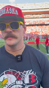 Jeff Bruning's Instagram, Twitter & Facebook