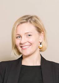 Molly Scanlon's Instagram, Twitter & Facebook