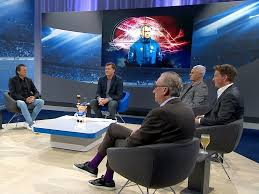 Doppelpass, die große talkshow rund um die bundesliga, die jeden sonntagmittag live ausgestrahlt wird. Sport1 Doppelpass Mit Bestwert Seit 1 Marz 2020