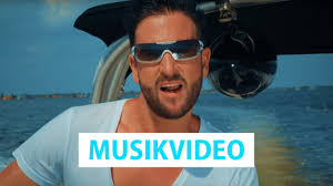 Die wahl der richtigen sonnenbrille: Michael Wendler Egal Offizielles Video Aus Dem Album Flucht Nach Vorn Youtube