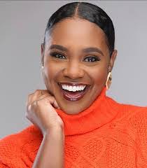 Ebony Lumpkin's Instagram, Twitter & Facebook