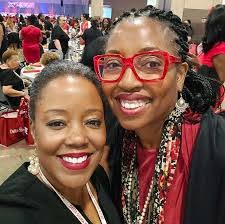 Lakeisha Mcclendon's Instagram, Twitter & Facebook