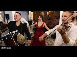 Live peste prut la răsărit paul ananie nicu mâță gabriel dumitru și orchestra lăutarii. Video Peste Prut La Rasarit