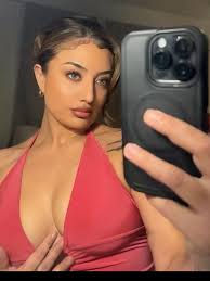 Nicole Darling (@nicoledarliing) • Instagram photos and videos