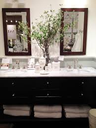 If you've got an empty wall in your bathroom, you could probably use some good wall decorating ideas.there's nothing that can make a place look unfinished like bare walls, and adding well decor to your bathroom can be a great way to make the room feel comfortable and cozy. Small Office Bathroom Decorating Ideas Novocom Top