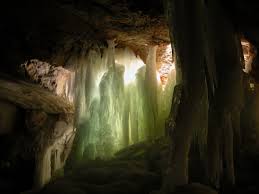 Decouvrez La Plus Grande Grotte De Glace Du Monde En Autriche