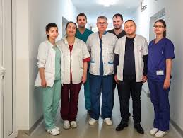 Fiecare celulă umană este sfântă. Foto Echipa De Neurochirurgi De La Sibiu S A MÄƒrit È™i AbordeazÄƒ ToatÄƒ Patologia Pacient In AfarÄƒ De Faptul CÄƒ Sunt ProfesioniÈ™ti Au CalitÄƒÈ›i Umane Extraordinare Eveniment Tribuna