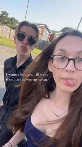 𝓔𝓻𝓲𝓷 𝓵𝓮𝓪𝓿𝓮𝓻 (@erin_leaver1864)