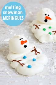 Melting Snowman Meringues A Cute Winter Cookie Idea Meringue Cookies Winter Cookie Easy Meringues