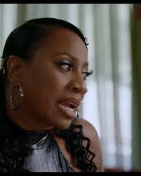 I’M JUST DOING MY THANG! 🤷🏾‍♀️🙏🏾, Refer to previous post if u don’t  know!!, PART 1, 2 & 3 —— S-W-I-P-E—-, #bet #hiphopawards #presenter  #rapcitydocumentary , Sooooo good seeing my #hiphop family peers ...