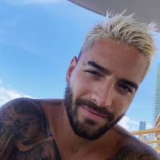 Music, videos, events, merchandising and more! Pin On Maluma
