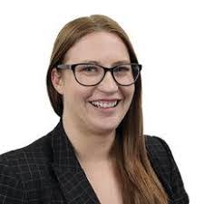 Toni Hillman's Instagram, Twitter & Facebook