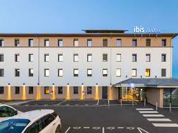 Book your coach travel from rennes to lorient with blablabus (ouibus). Hotel In Rennes Ibis Budget Rennes Route De Lorient All