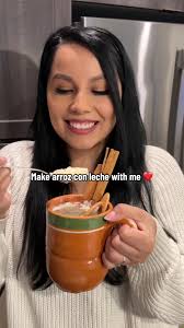 The smell of arroz con leche brings back sweet memories with my mom 🥹  #foodtiktok #cooking #arrozconleche #recetafacil #easyrecipe #mexicanfood  #mexicanwife