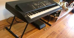 In its day it was a premier instrument. Kurzweil K250 Keyboard Vintage Keys Key Photo Keyboard