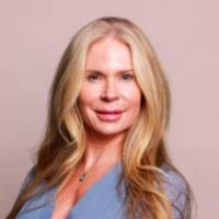 Stormy White's Instagram, Twitter & Facebook