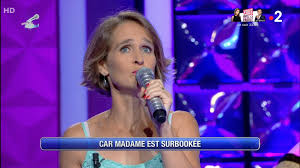 Accompagnés par un orchestre, les candidats chantent en karaoké. La Loudunaise Violaine Jolly En Demi Finale De N Oubliez Pas Les Paroles