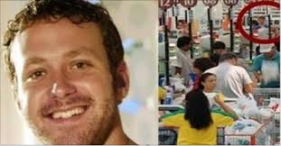 Intérprete do inesquecível cabeção de malhação, o ator sérgio hondjakoff surpreendeu seus seguidores ao postar uma foto com a cabeça raspada no instagram. Lembra Do Cabecao Sem Grana Trabalha De Caixa No Supermercado E Vira Piada Virgulistas