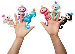 Pour adopter un enfant à l'étranger, il faut respecter à la fois la législation en vigueur en france (condition d'âge, marié(e) ou lorsque l'adoption est régulièrement prononcée à l'étranger, elle est reconnue en france. Fingerlings Ils Debarquent En France Et Vos Enfants Vont Vouloir Les Adopter