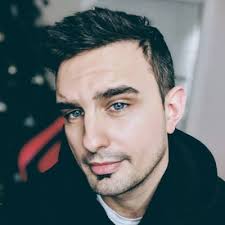 After an incredible experience with the Atlanta Braves as their 2022  Digital Trainee, I'm excited to join the team full-time as a Digital  Marketing Coordinator!