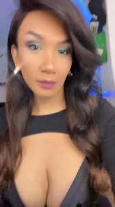 Ya llegué Yo 👸🏼❤️salsita sensual para tu #domingo de relax🇵🇪♥️💋👅  @sandycanelafina