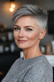 Heidi Fransen's Instagram, Twitter & Facebook