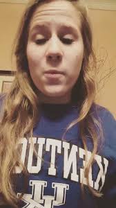 Claudia Sweeney (@csweeney123)