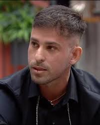 Cu cine s-a afișat Daniel la scurt timp după eliminarea din „Casa Iubirii”!  Ipostaza în care a apărut fostul concurent i-a uimit pe toți: „Frații  mei”😲👉==> https://knd.ro/3vn7