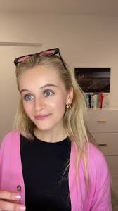 Reese Witherspoon Speaking about Ell Woods