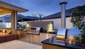 The price for a typical outdoor kitchen ranges between $5,437 and $21,908. Awesome Contemporary Outdoor Kitchen Designs Outdoorkitchen Outdoorgrill Modernkitchen Luxury Outdoor Kitchen Outdoor Kitchen Design Modern Outdoor Kitchen