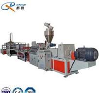 ‫آلة صنع ألواح الفوم من PVC خط إنتاج ألواح الفوم من WPC‬‎